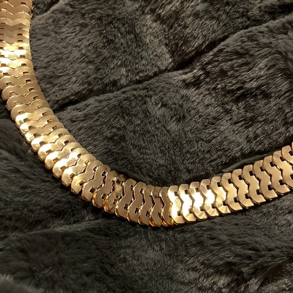 Gold necklace - Picture 3 of 3